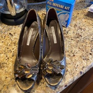 Vera Wang Lavender gold chrome heels